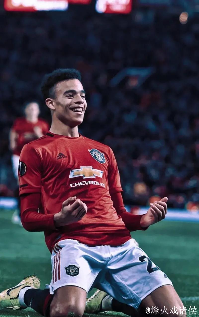 梅森·格林伍德展现实力，这脚射门堪称经典